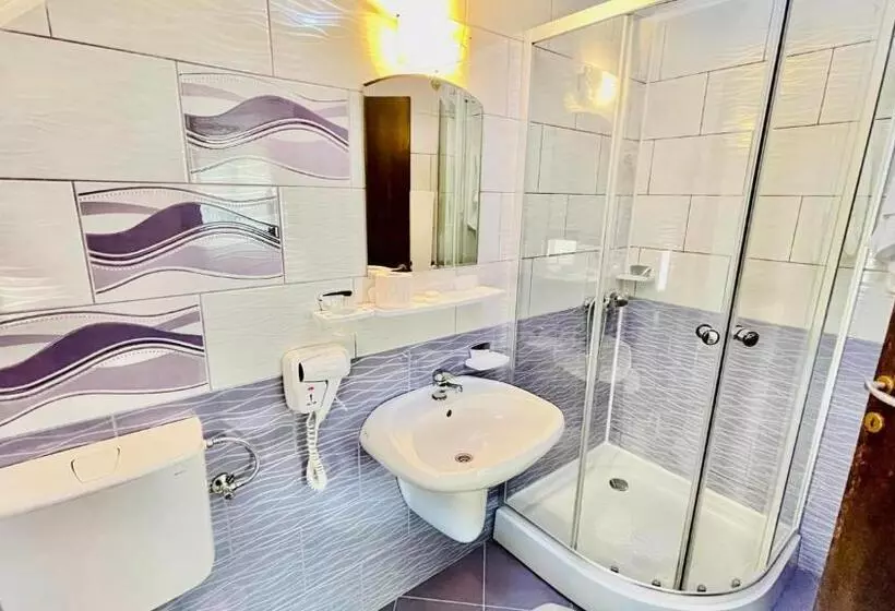 Majatalo Casa Dintre Vai