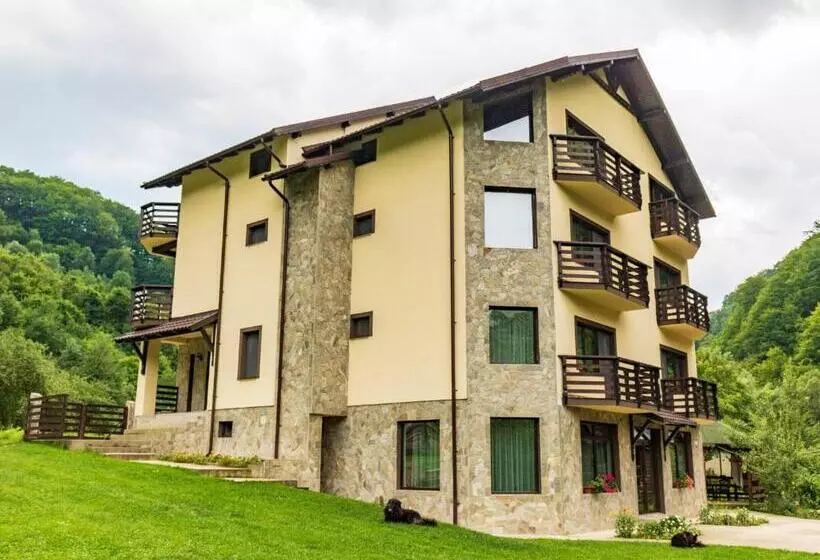 Majatalo Casa Valea Cernei