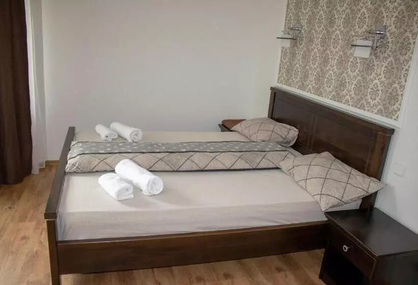 Majatalo Casa Valea Cernei