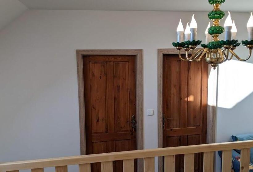 Panzió Chalupa U Rybníka Střehom