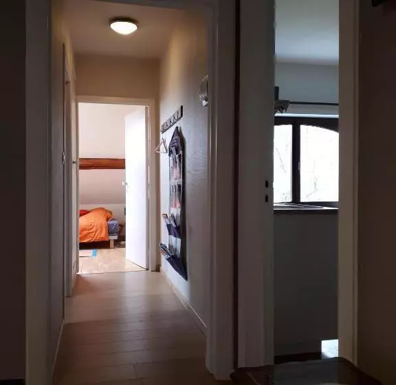 ペンション La Maison Brodée