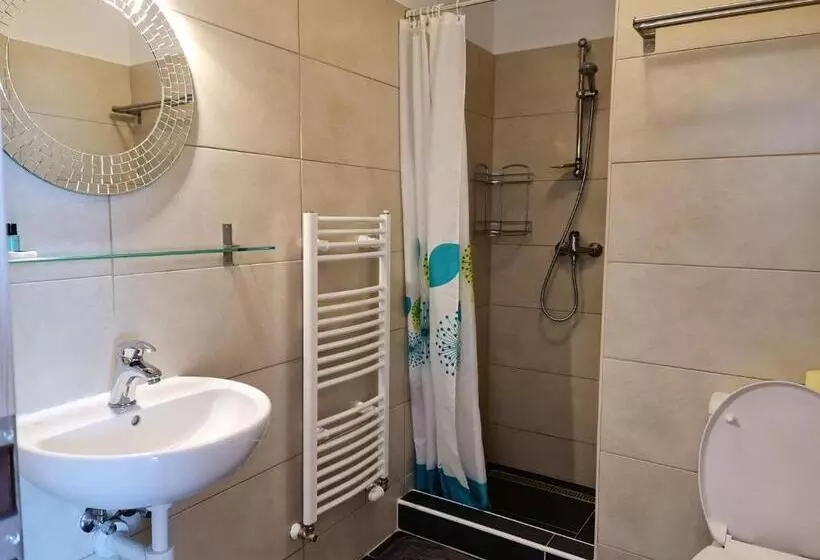 Pension Sonnwendgasse
