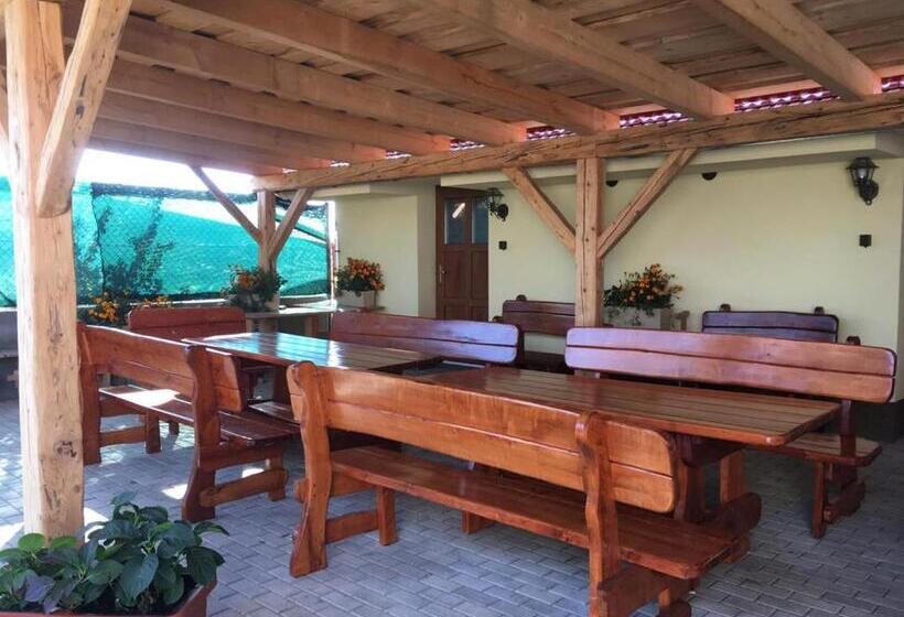 Apartmány S Klimatizací Penzion U Kudláčků Pouzdřany