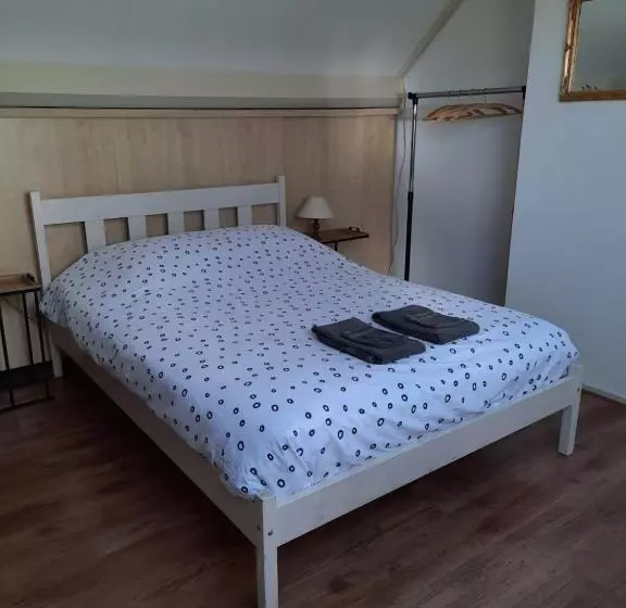 Aamiaismajoitus (B&B) Bed En Breakfast En Bike