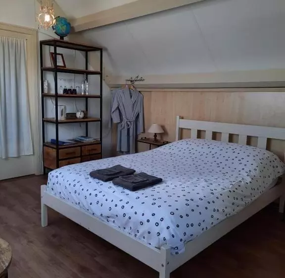 Aamiaismajoitus (B&B) Bed En Breakfast En Bike