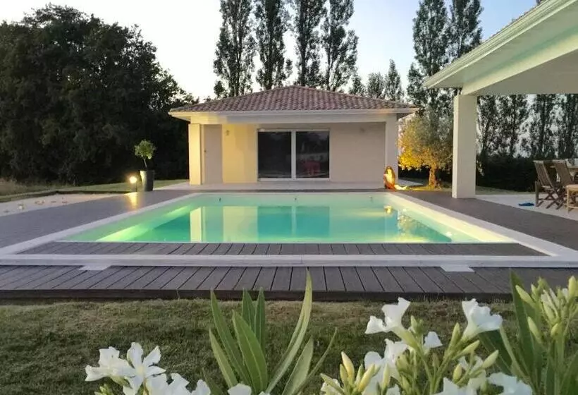 Aamiaismajoitus (B&B) Chambre D Hôtes Ama