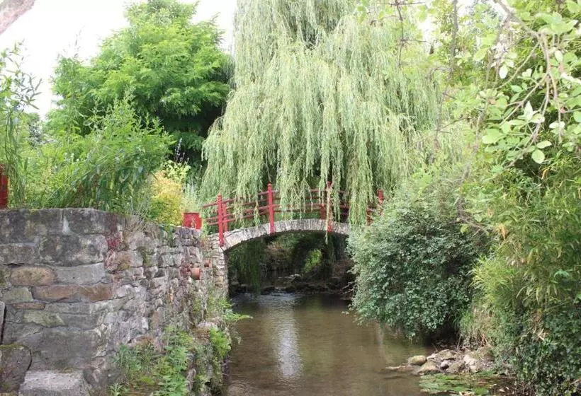 Aamiaismajoitus (B&B) Chambres D Hôtes De La Forge