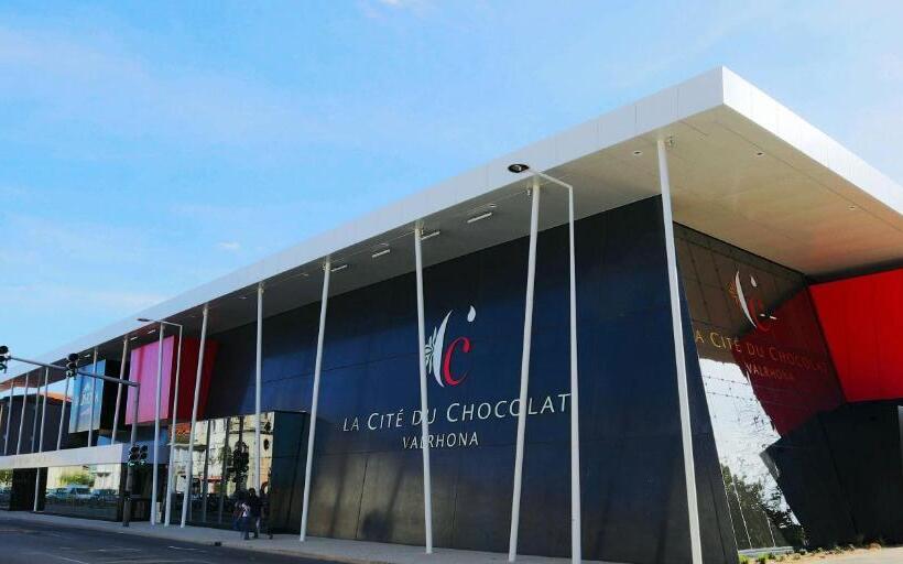 민박 Coeuraccords, Spa & Bien être Au Calme Naturiste Toute L Année