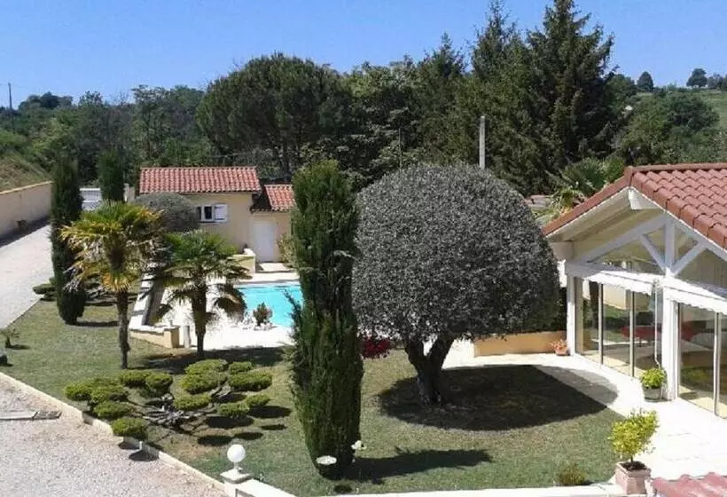 ベッドアンドブレックファースト Coeuraccords, Spa & Bien être Au Calme Naturiste Toute L Année