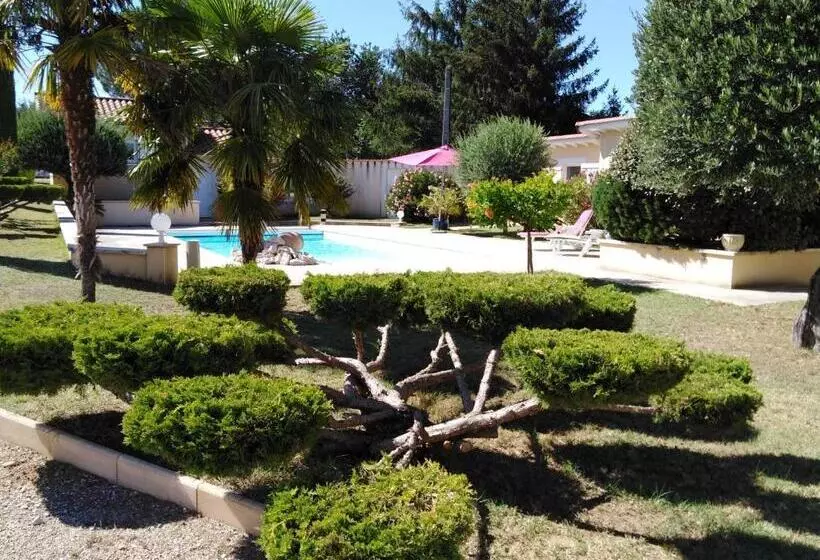 ベッドアンドブレックファースト Coeuraccords, Spa & Bien être Au Calme Naturiste Toute L Année