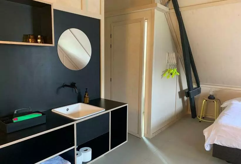 Aamiaismajoitus (B&B) Het Lage Noorden