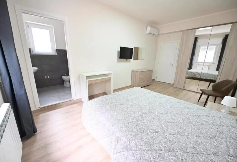 Aamiaismajoitus (B&B) Il Castello Bed&breakfast