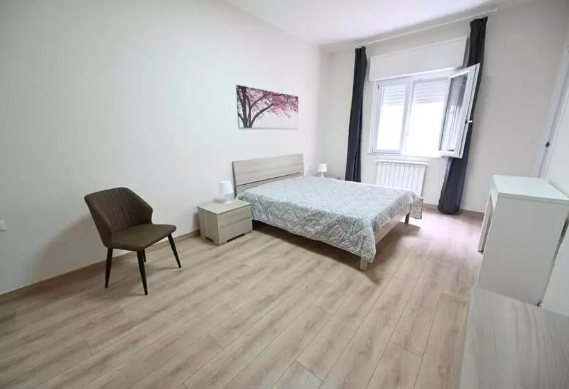 Aamiaismajoitus (B&B) Il Castello Bed&breakfast