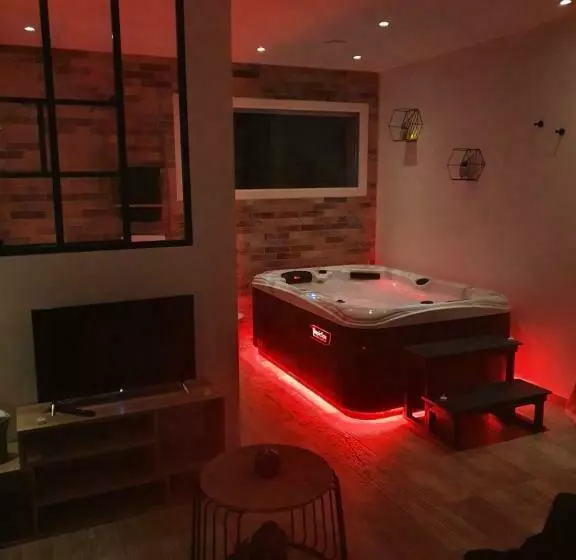 ベッドアンドブレックファースト Instant Secret