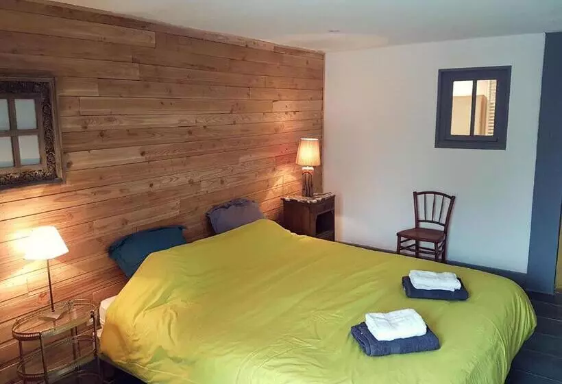 Aamiaismajoitus (B&B) Le Thé Au Jardin