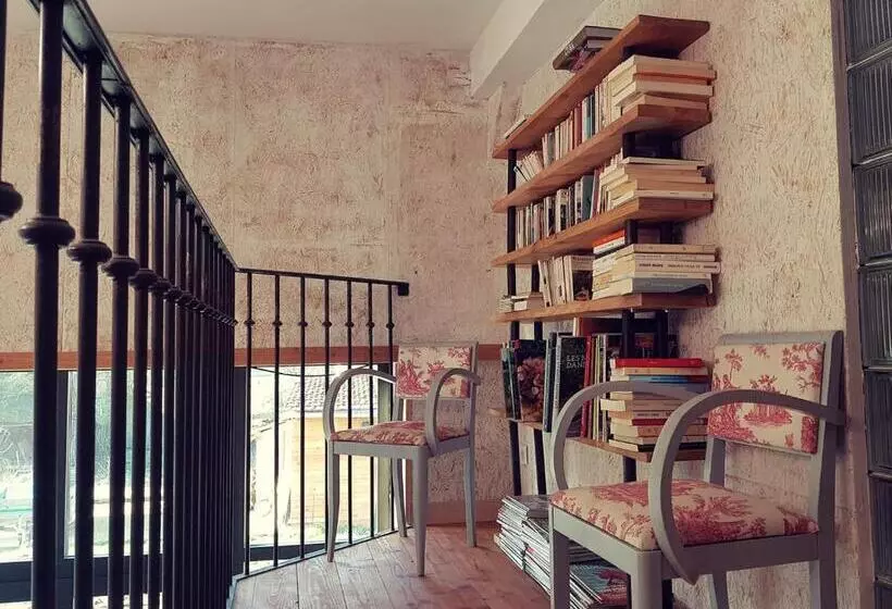 Aamiaismajoitus (B&B) Le Thé Au Jardin