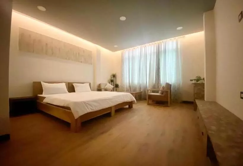 Aamiaismajoitus (B&B) Magen Hills