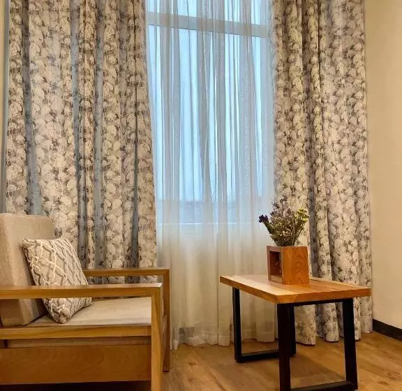 Aamiaismajoitus (B&B) Magen Hills