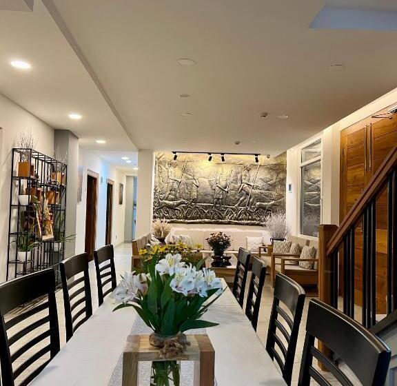 تختخواب و صبحانه Magen Hills