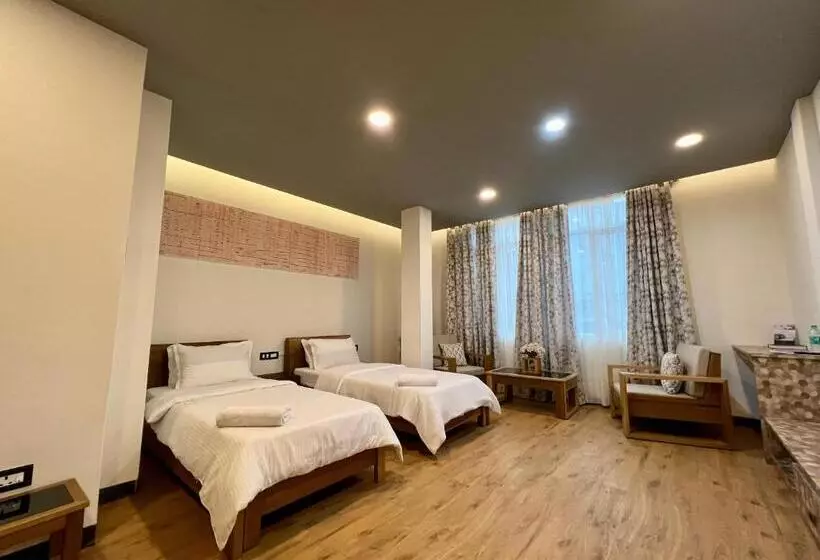 Aamiaismajoitus (B&B) Magen Hills