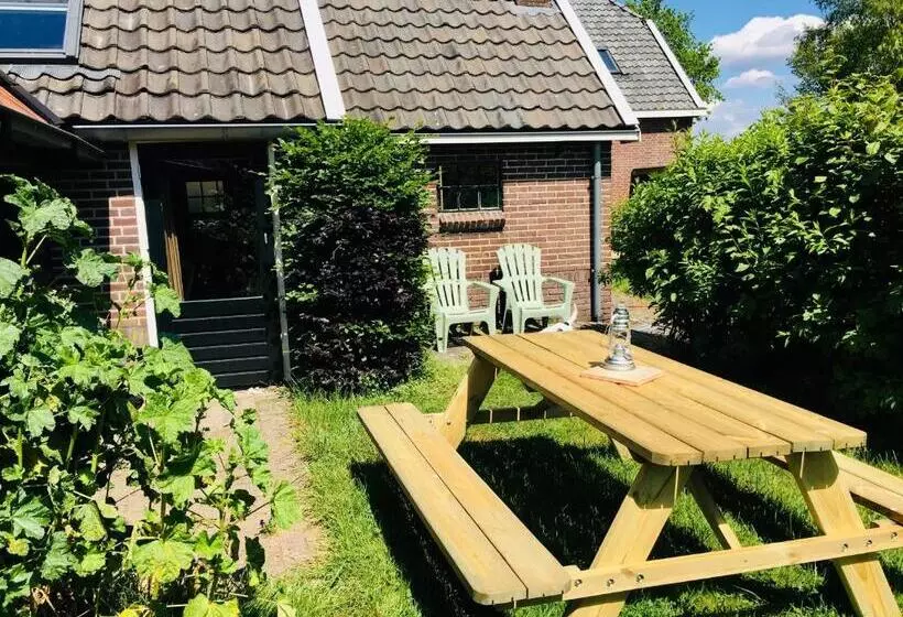 ベッドアンドブレックファースト Onder De Appelboom