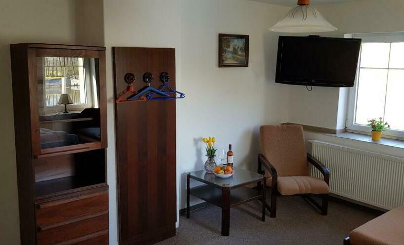 Bed and Breakfast Penzion Cerny Mlyn Sokolov