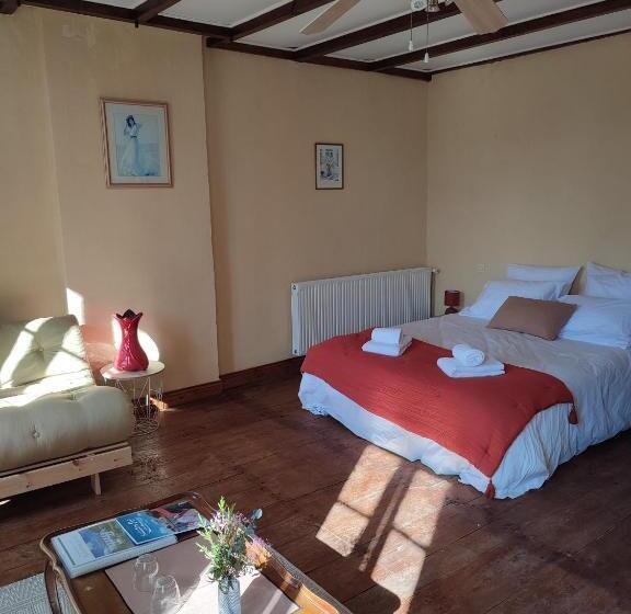 مبيت وإفطار Villa Mamba