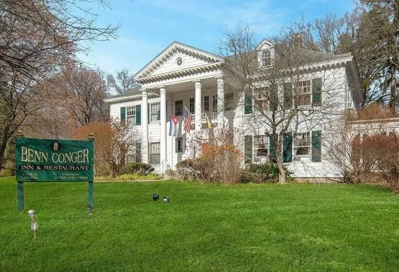 Hotelli Benn Conger Inn