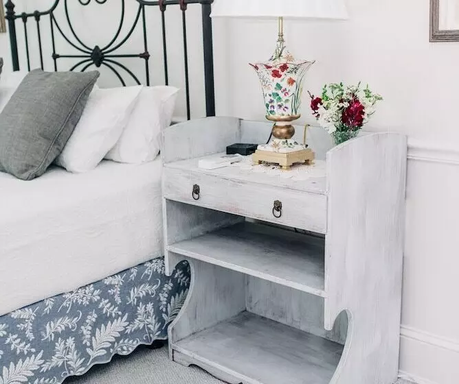 Hotelli Benn Conger Inn