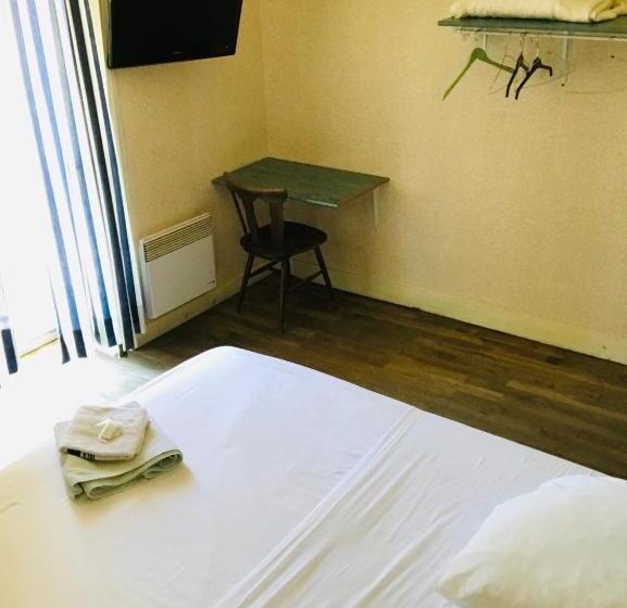 בית מלון כפרי De La Gare