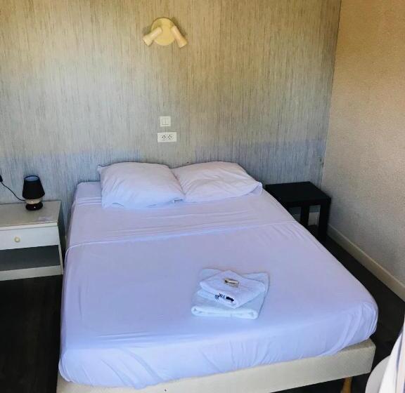 בית מלון כפרי De La Gare