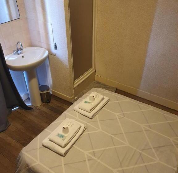 בית מלון כפרי De La Gare