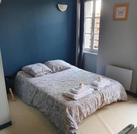 בית מלון כפרי De La Gare