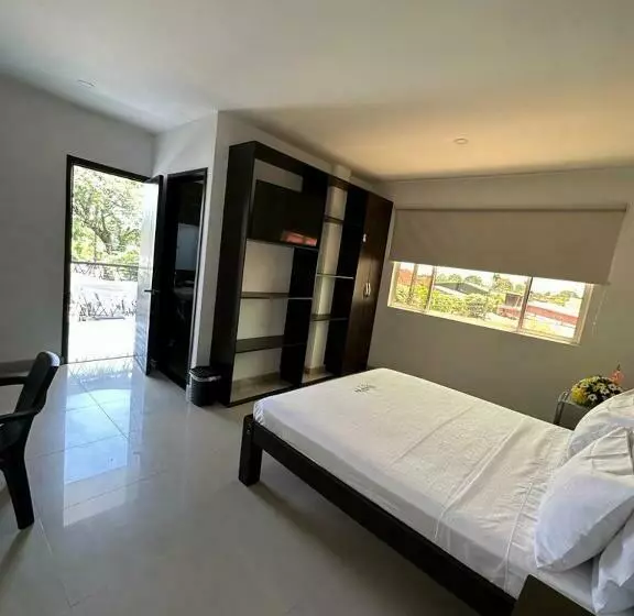 ホテル River Side