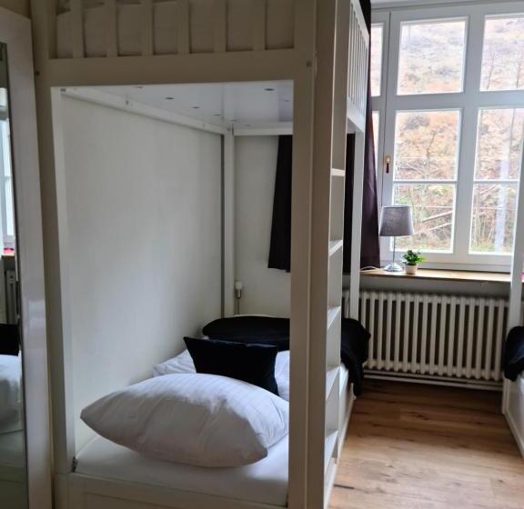 酒店 Waldbahnhof Sauerland