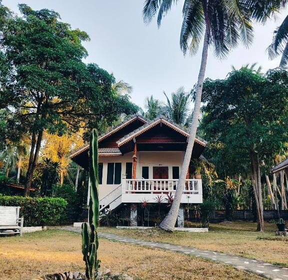 My Home Resort Koh Phangan Vacation House Rentals