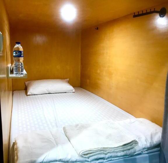 Pensionat Bu Sepuh Guesthouse