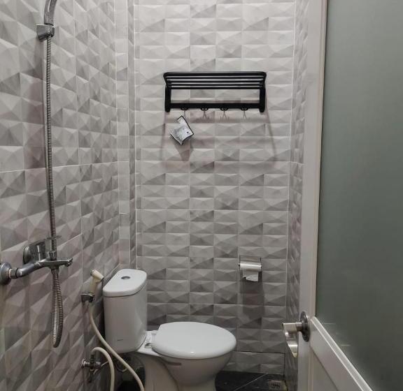 Pensionat Bu Sepuh Guesthouse