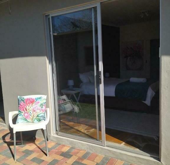 펜션 Serenity Cove The Protea Room