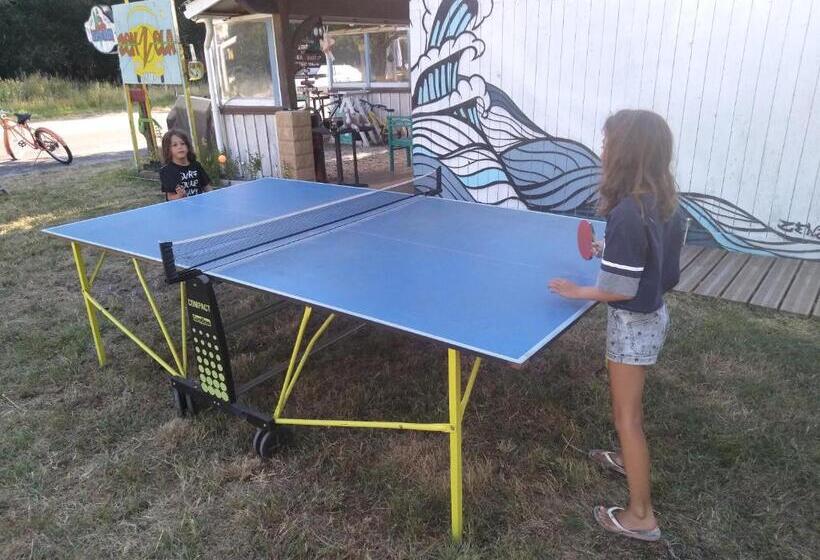 Пансион Zenzela Surf House