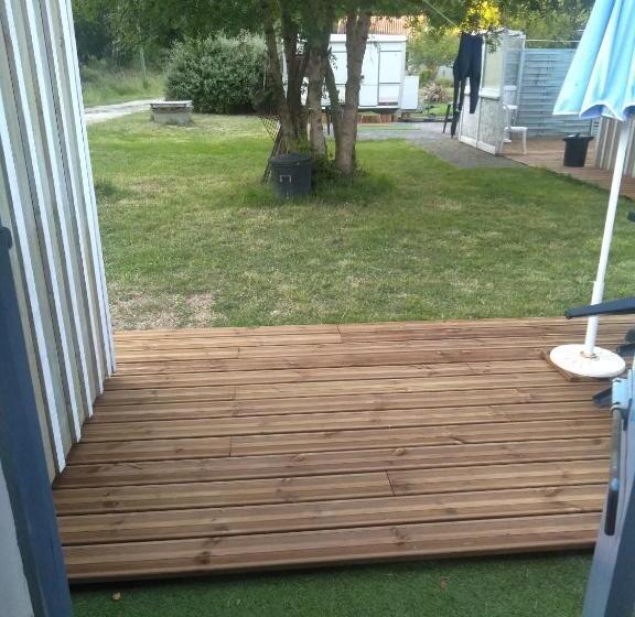 Пансион Zenzela Surf House