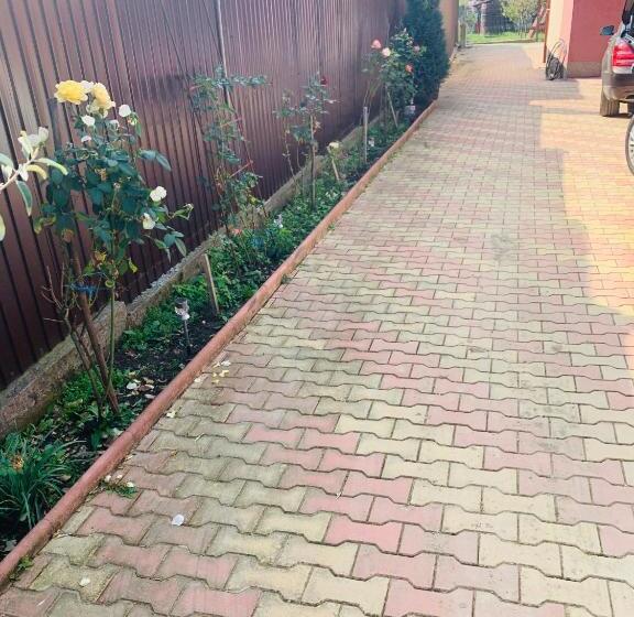 Pensiunea Colț De Rai