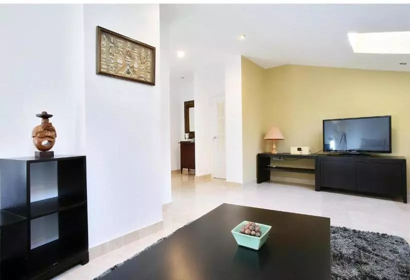 Apartamentos Unisierra