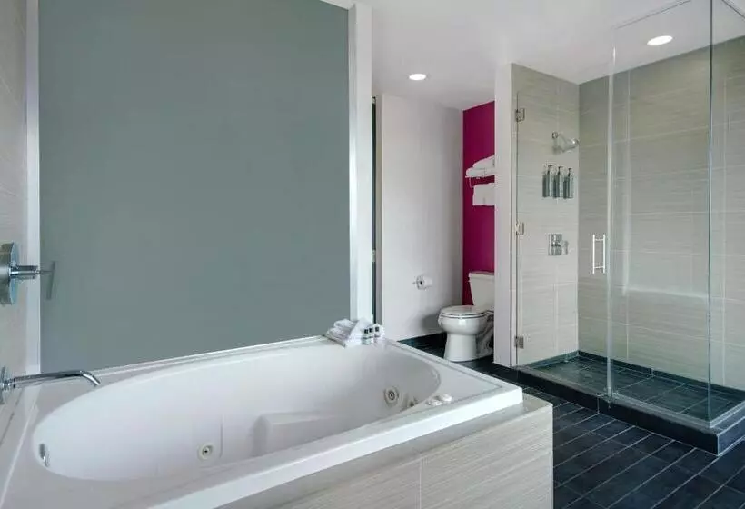 Отель Aloft Oklahoma City Downtown – Bricktown