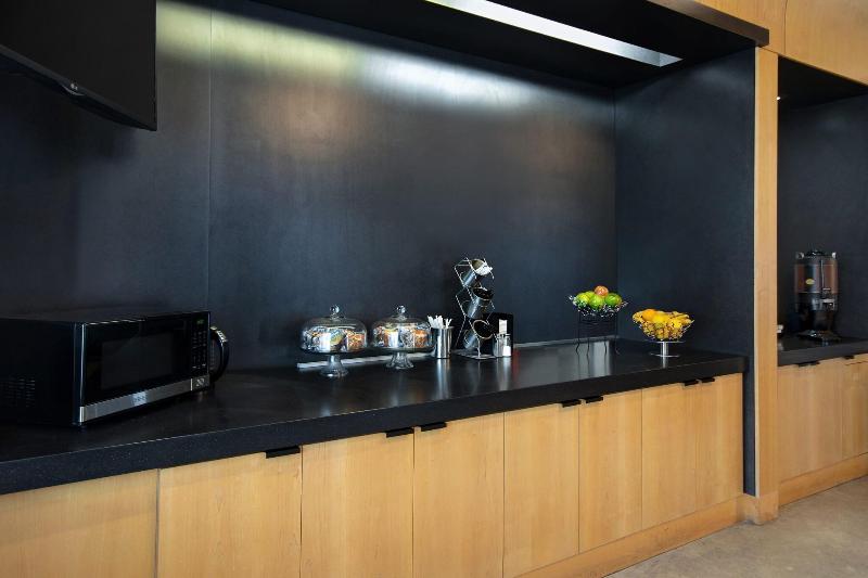 فندق Aloft Oklahoma City Downtown – Bricktown