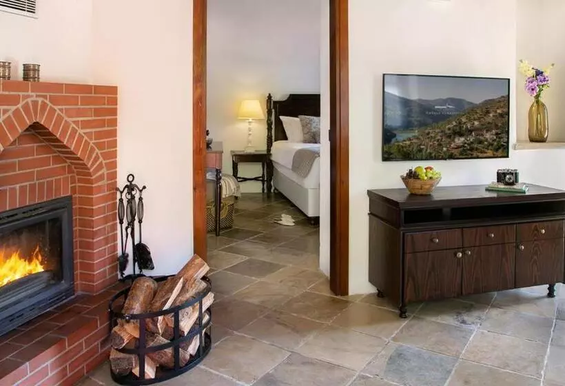 هتل Casale Panayiotis