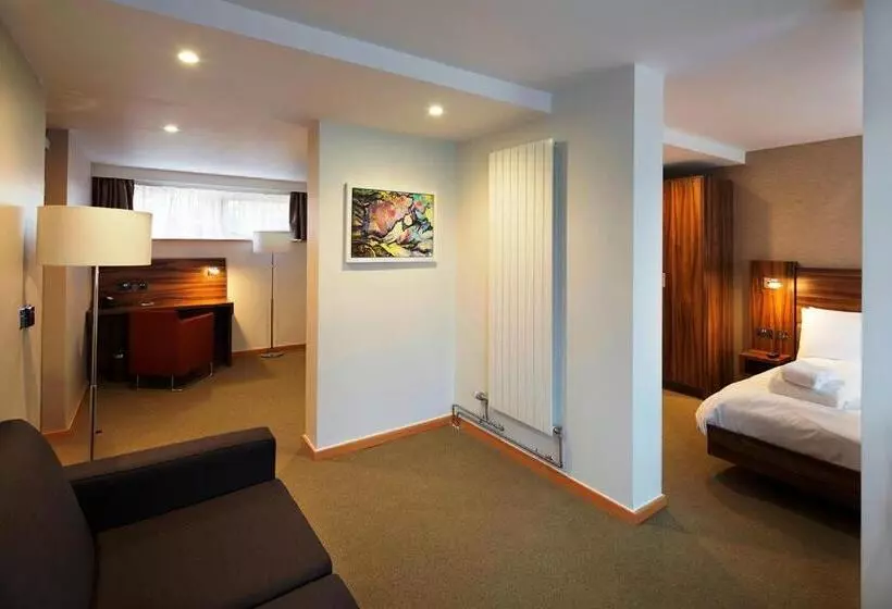 酒店 College Court