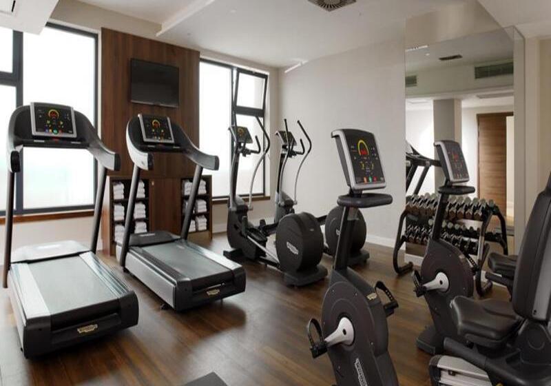 هتل Courtyard By Marriott Sarajevo