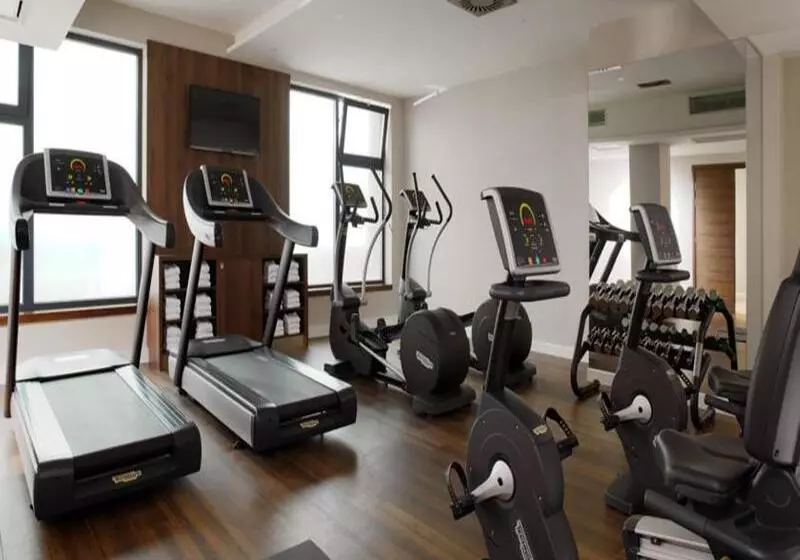 هتل Courtyard By Marriott Sarajevo