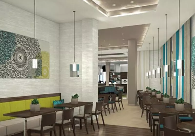 هتل Courtyard By Marriott Sarajevo